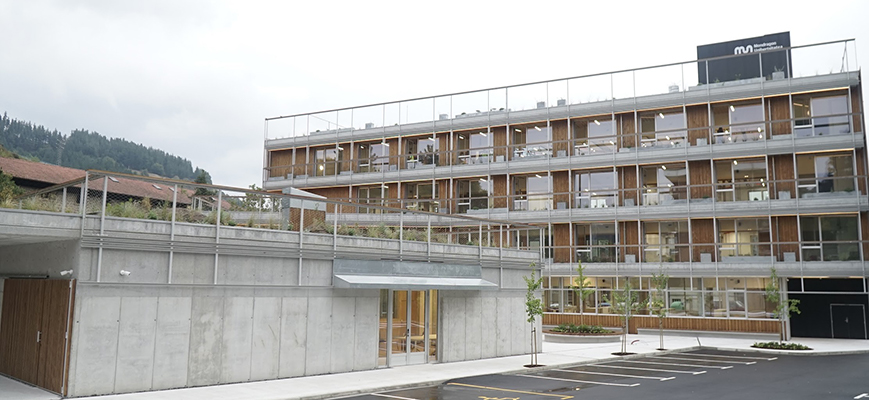 Hemos inaugurado el renovado edificio Dorleta