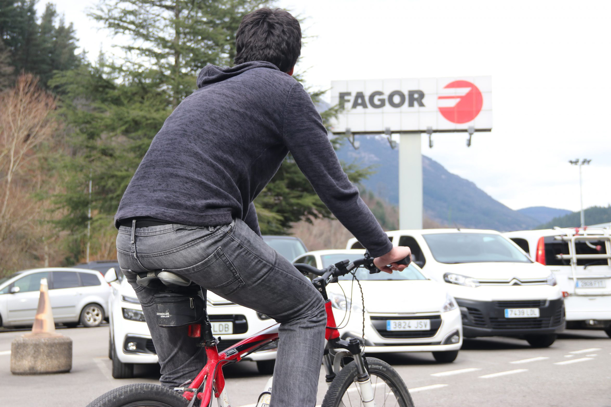 El Grupo Fagor diseñará un plan de movilidad sostenible basándose en el proyecto Fagor Mugi
