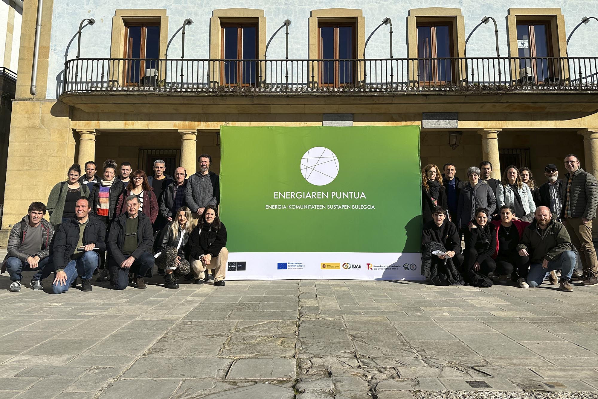 La red de sostenibilidad Debagoiena 2030 presenta ‘Energiaren Puntua’ para impulsar comunidades energéticas