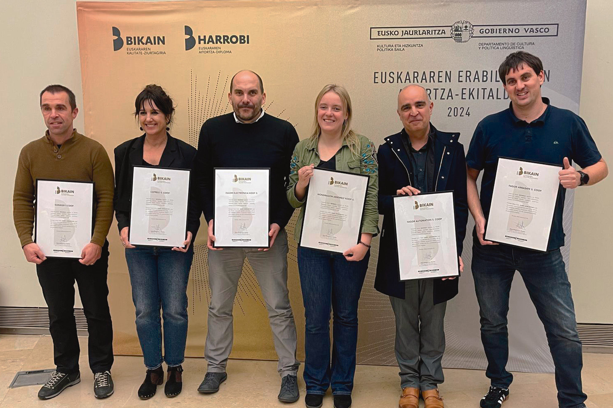 Cinco cooperativas de Fagor reciben el certificado ‘Bikain’ de nivel superior